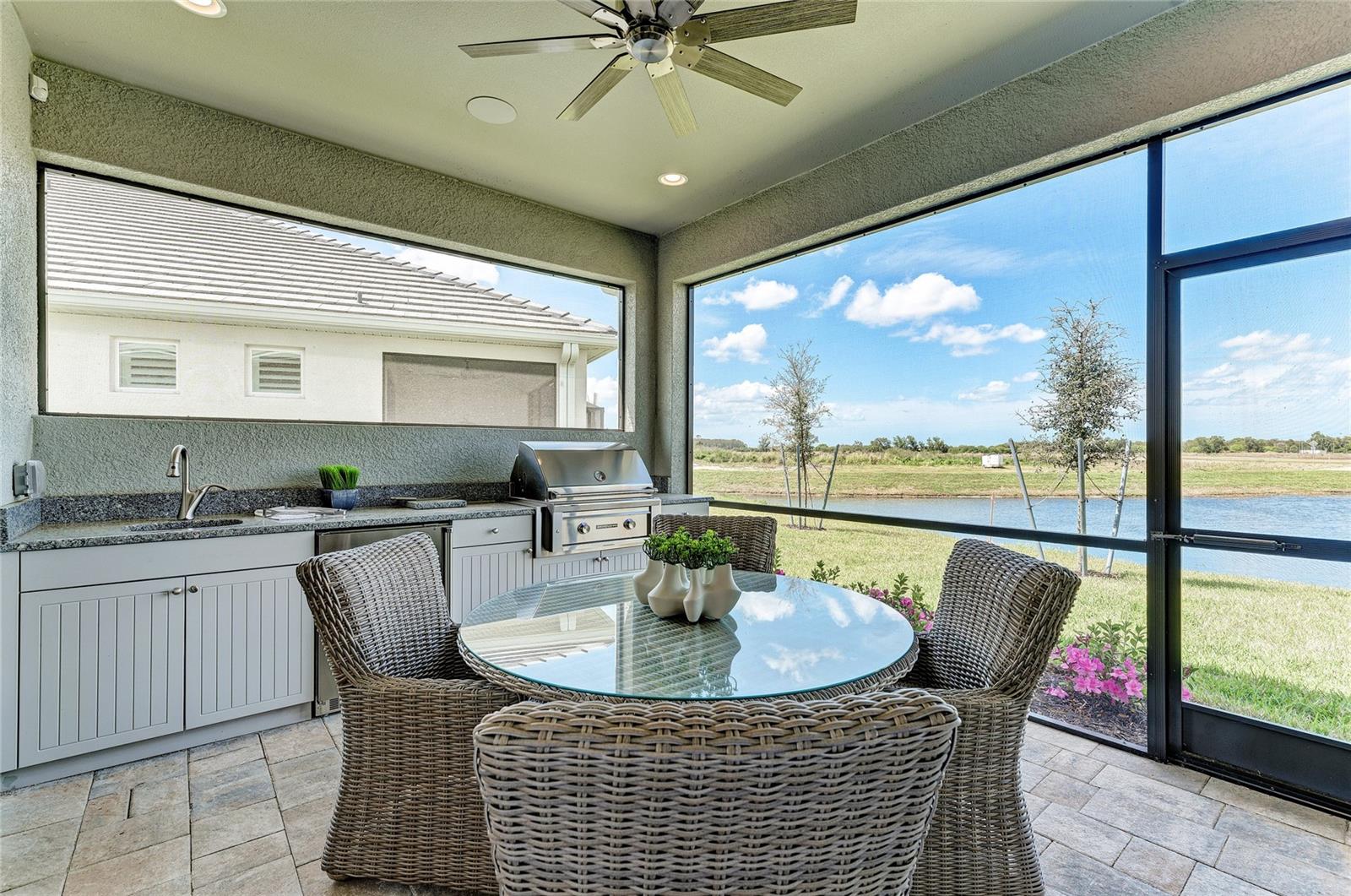 Image 28 of 35 For 260 Van Gogh Cove