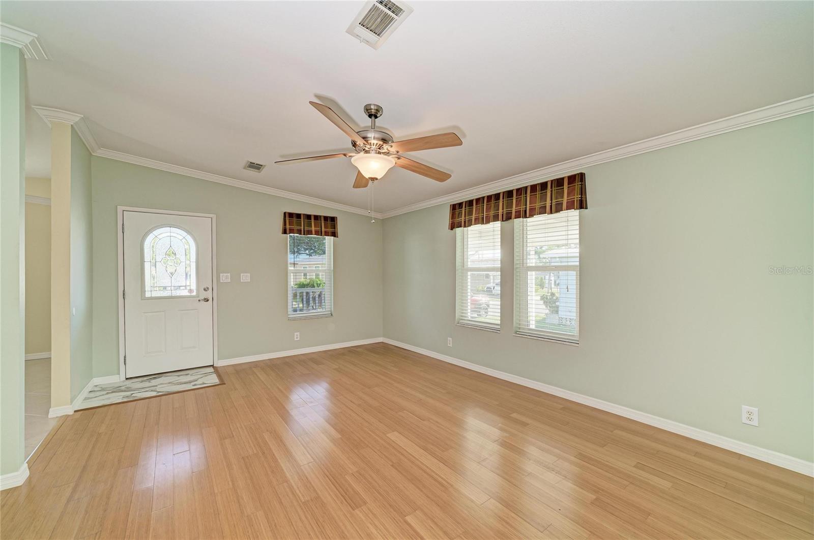 Image 16 of 66 For 5316 53rd Avenue E A23