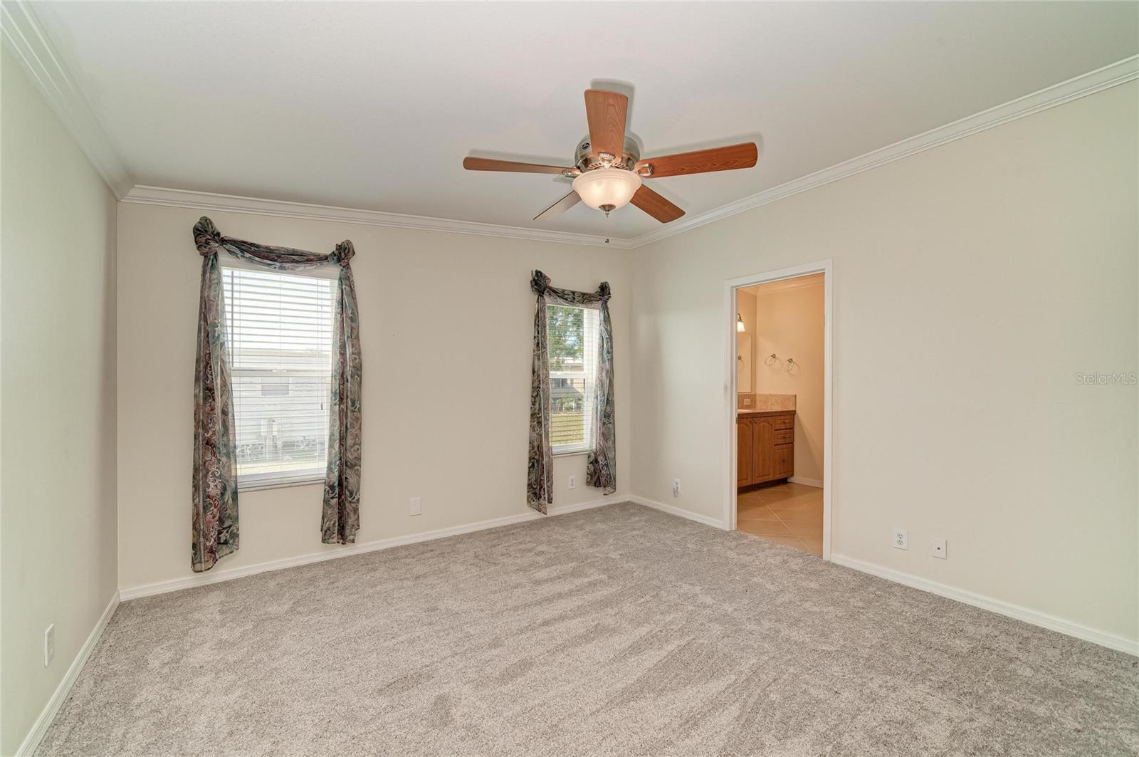 Image 29 of 66 For 5316 53rd Avenue E A23