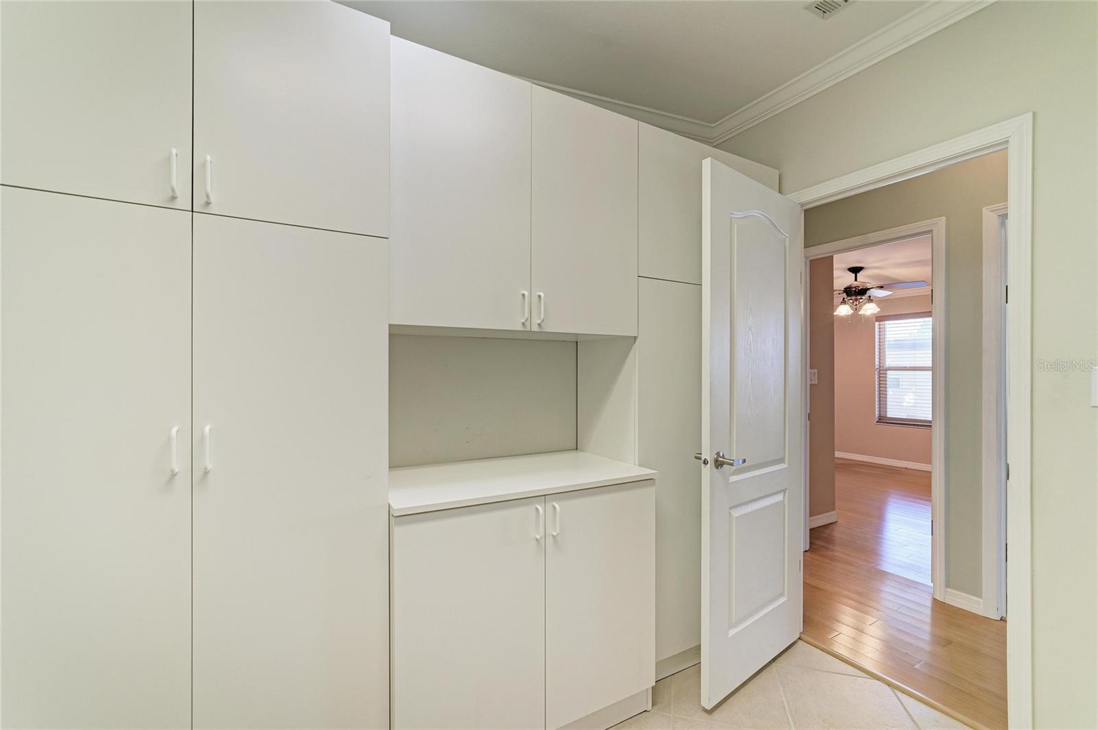 Image 42 of 66 For 5316 53rd Avenue E A23