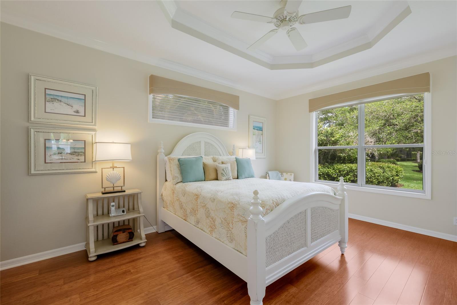 Image 19 of 51 For 11709 Strandhill Court