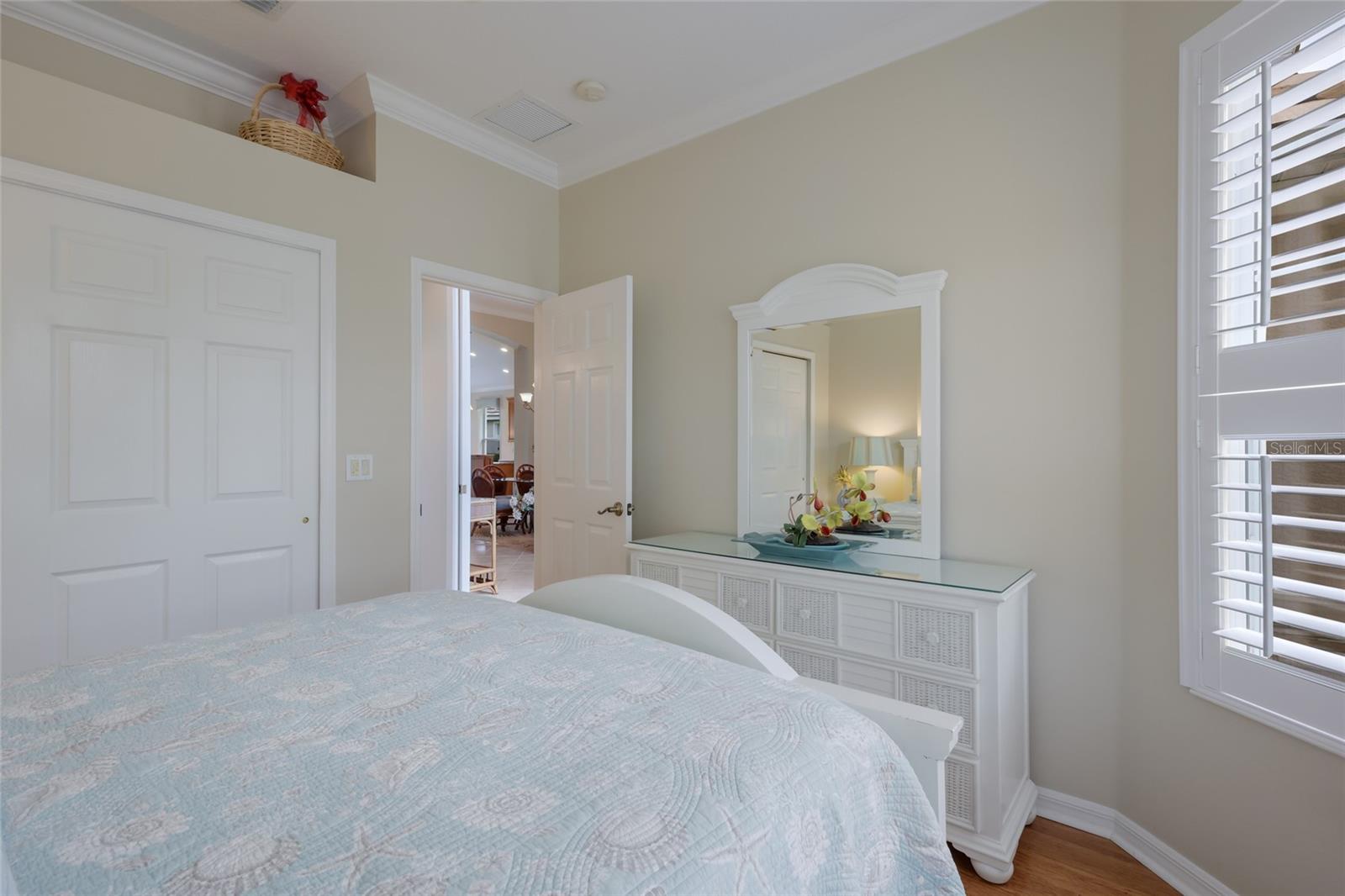 Image 26 of 51 For 11709 Strandhill Court