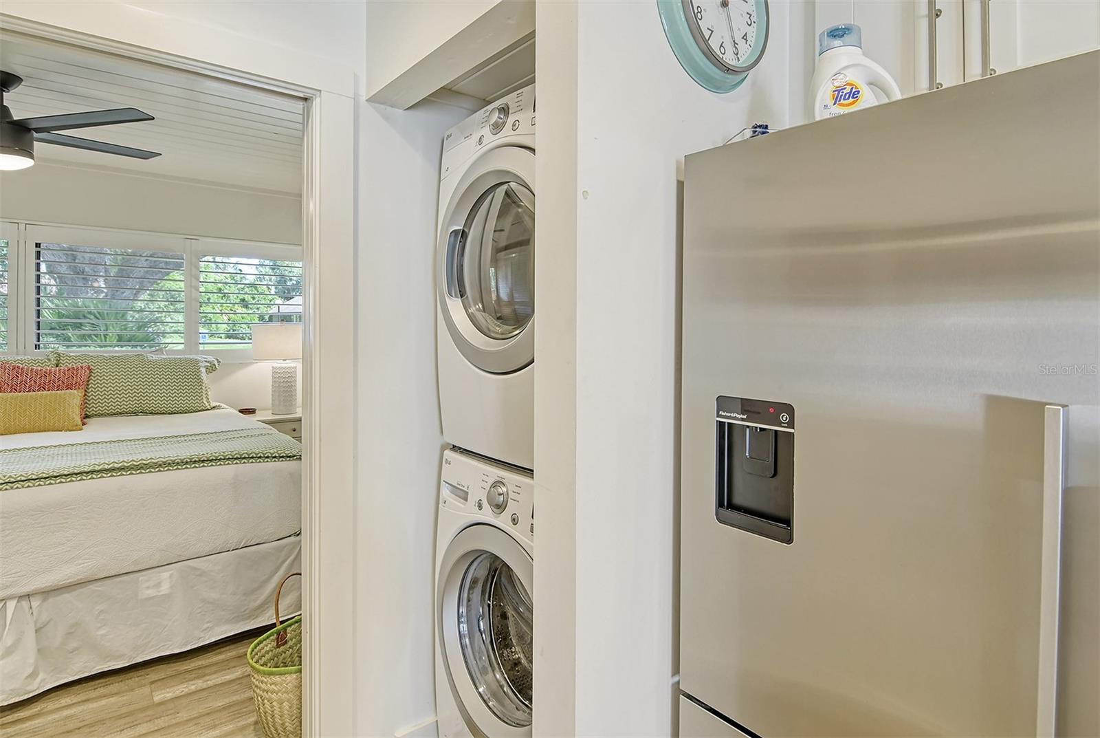 Image 11 of 60 For 3545 Longmeadow  23