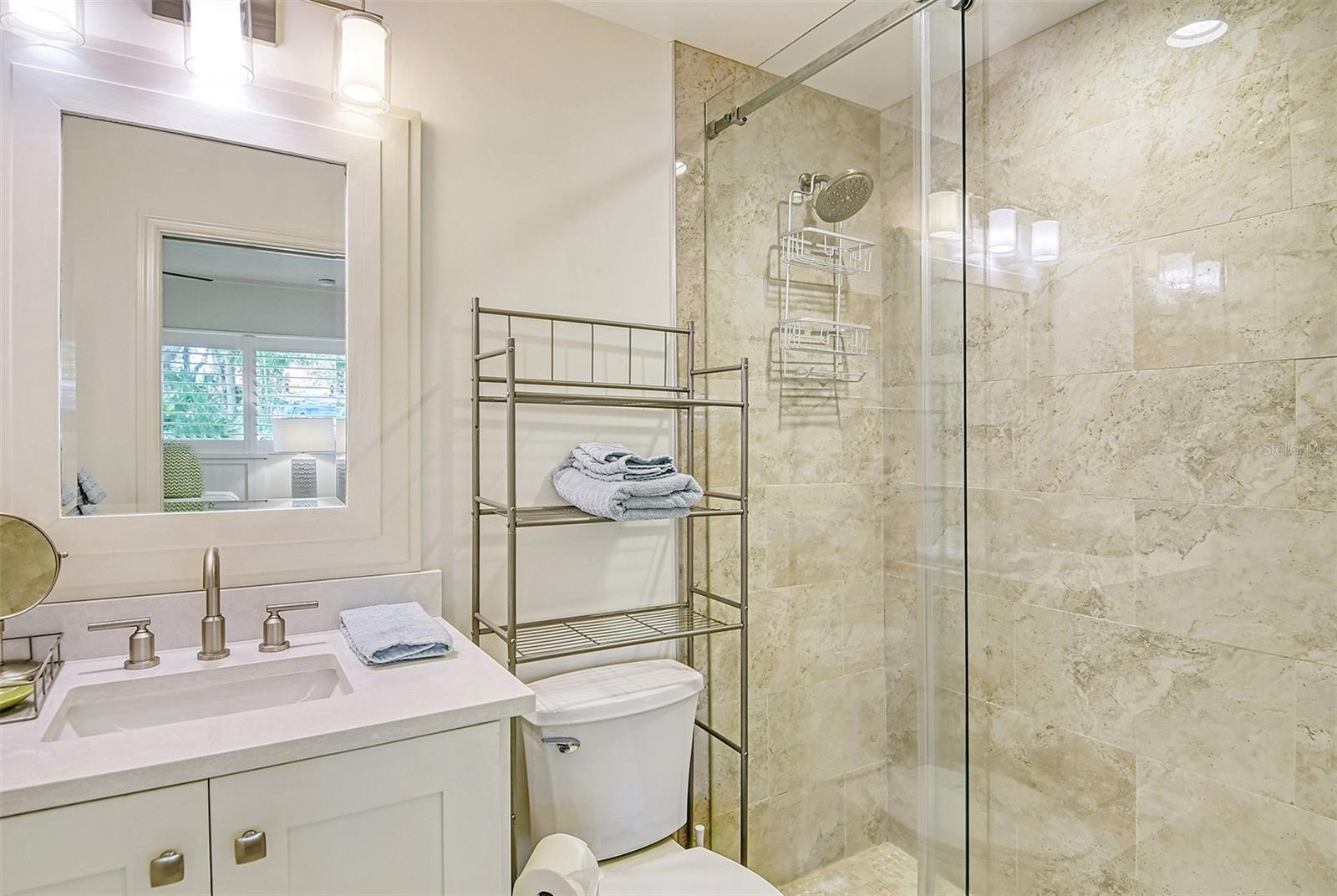 Image 15 of 60 For 3545 Longmeadow  23