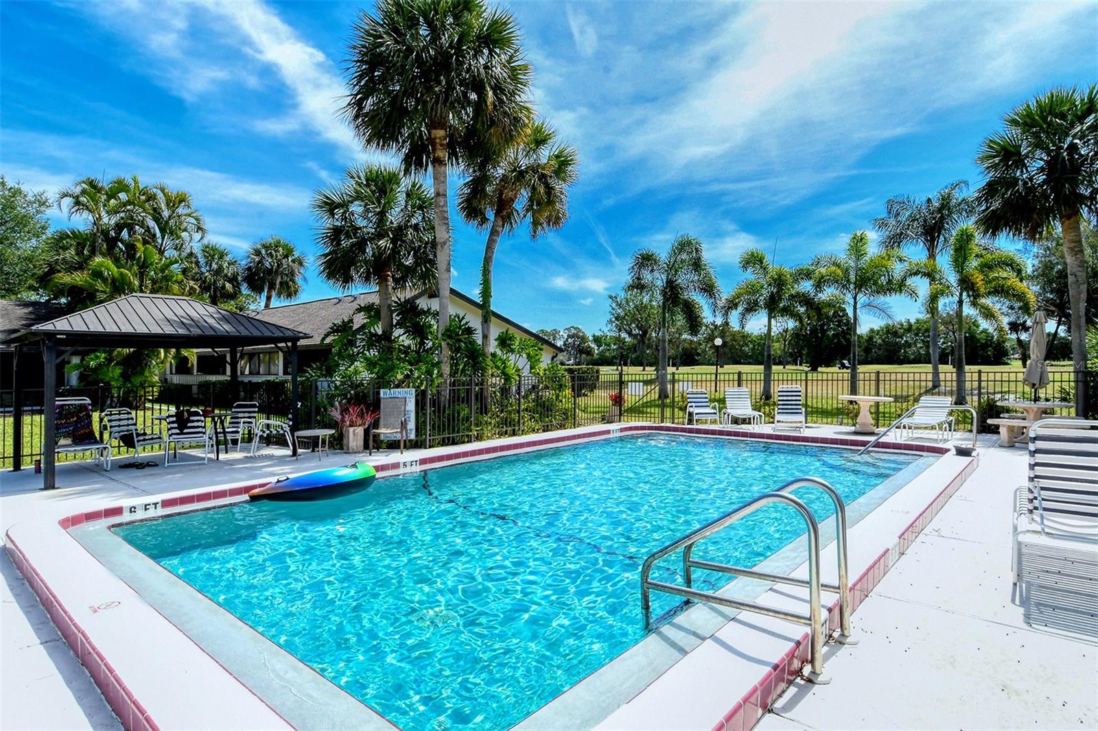 Image 22 of 60 For 3545 Longmeadow  23