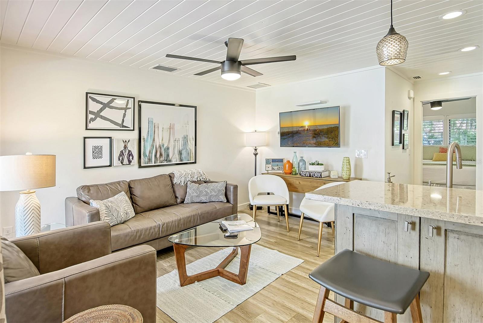 Image 5 of 60 For 3545 Longmeadow  23