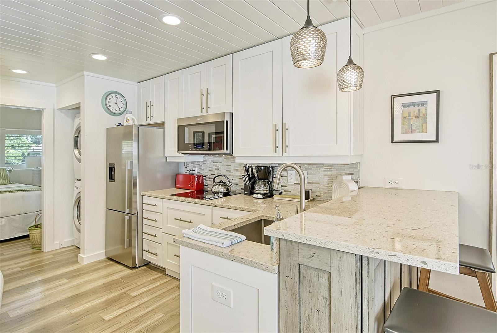 Image 9 of 60 For 3545 Longmeadow  23