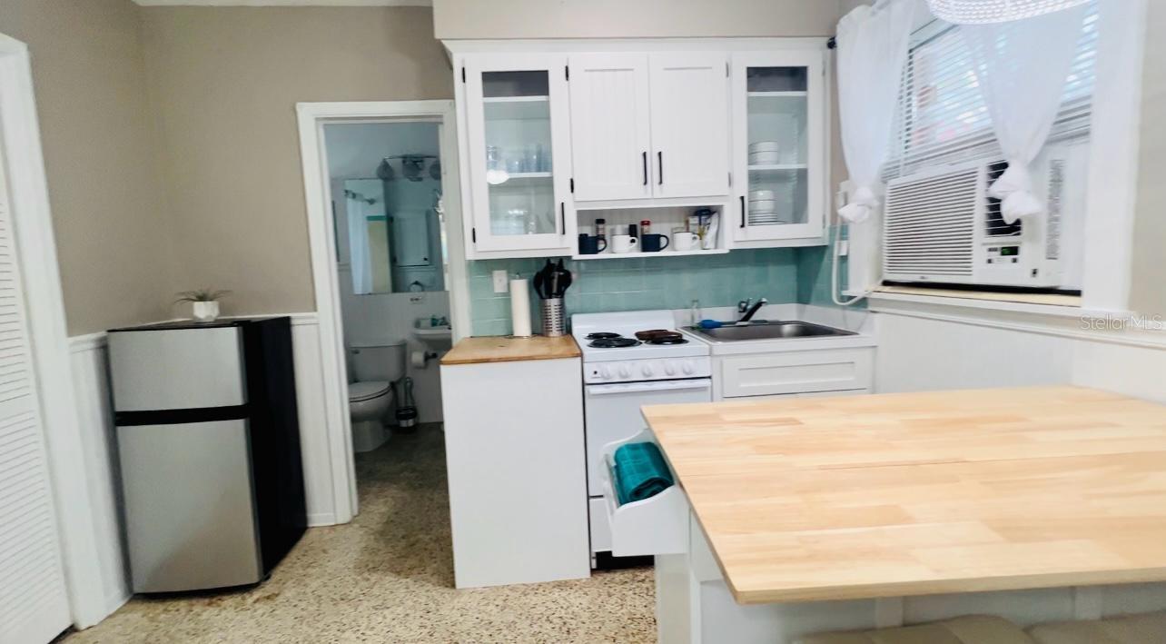 Image 21 of 66 For 1760 Wisconsin Lane