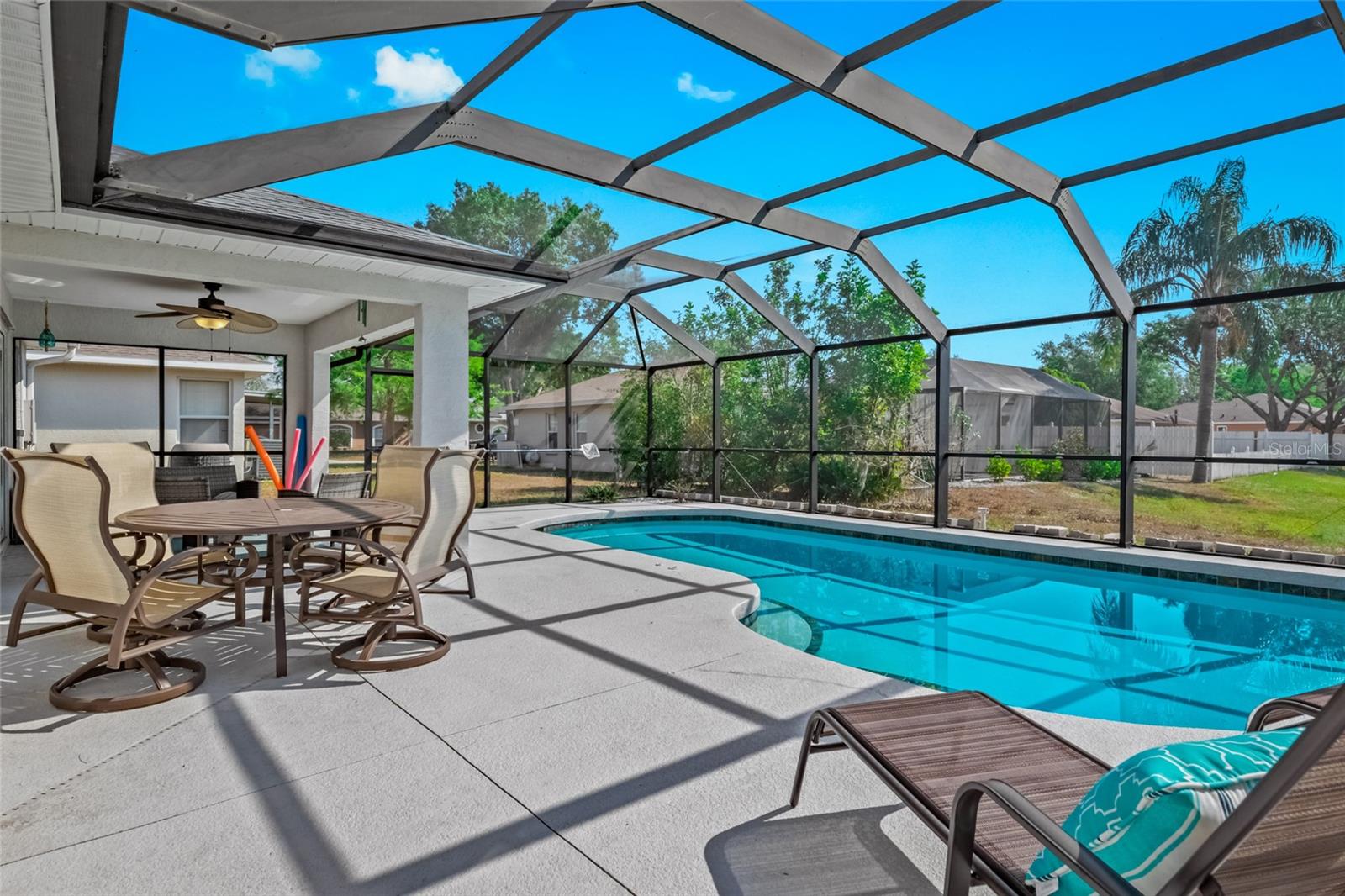 Image 4 of 37 For 2718 Feiffer Circle