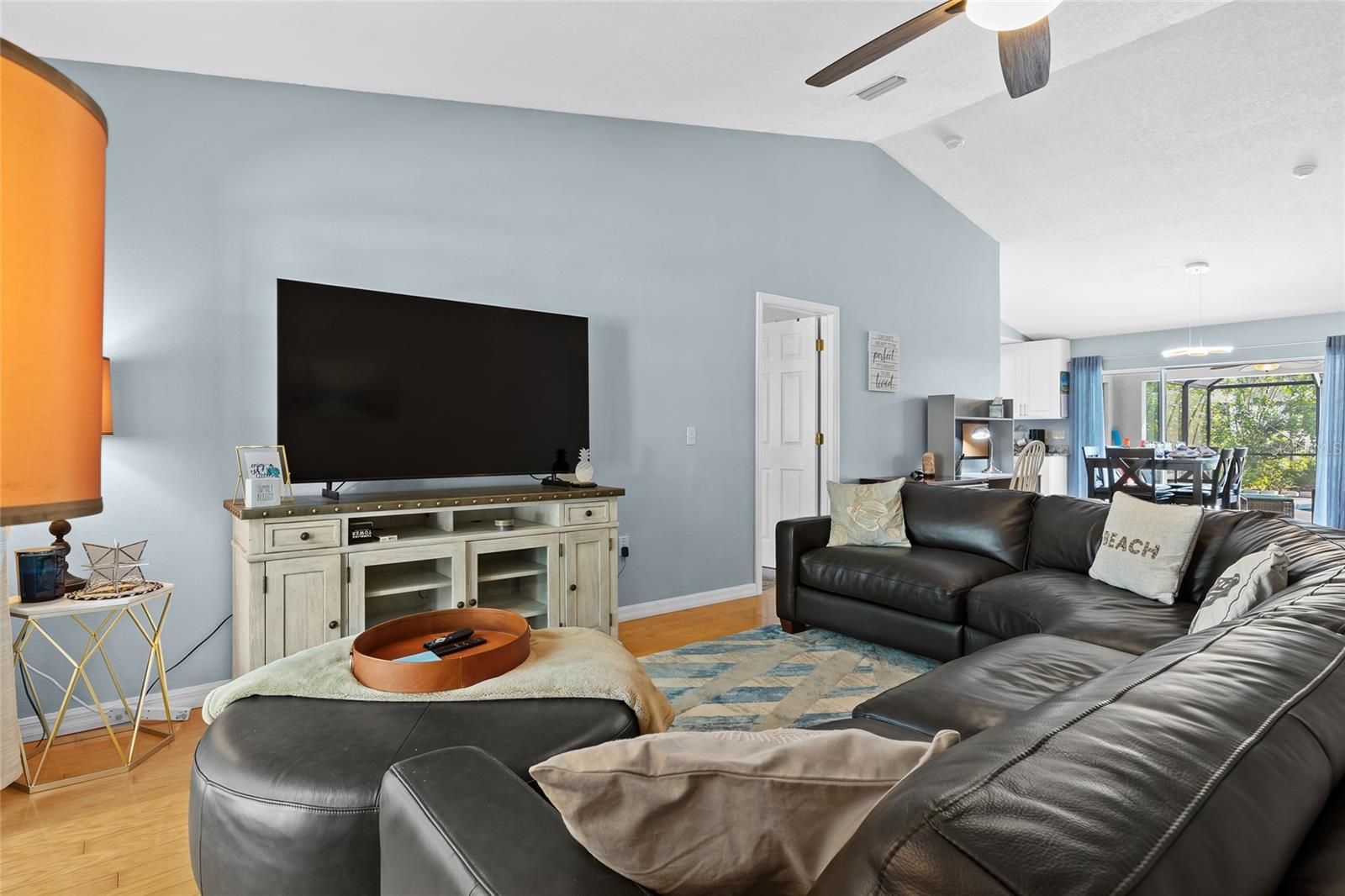 Image 8 of 37 For 2718 Feiffer Circle