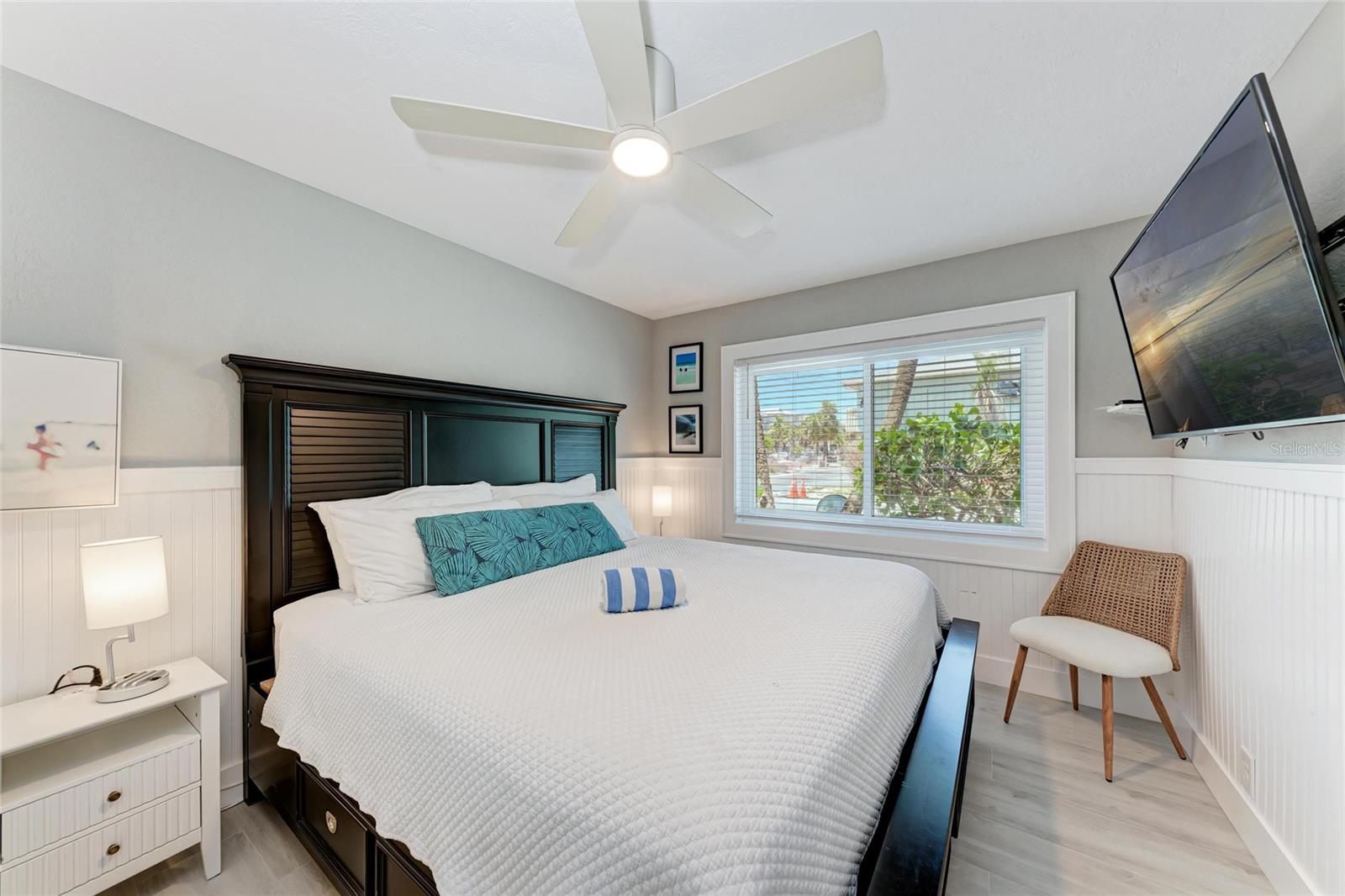 Image 19 of 34 For 101 25th Street N 1