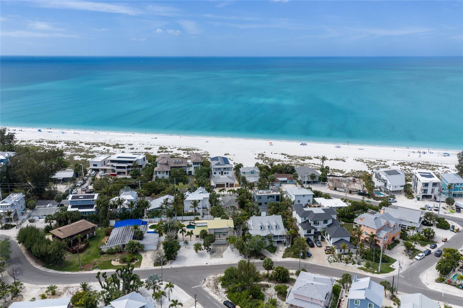 Image 42 of 44 For 727 Jacaranda Road