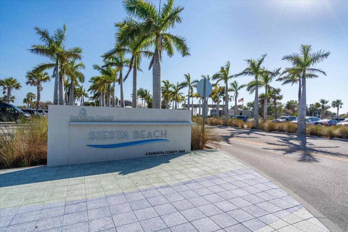 Listing photo id 42 for 1761 Siesta Drive