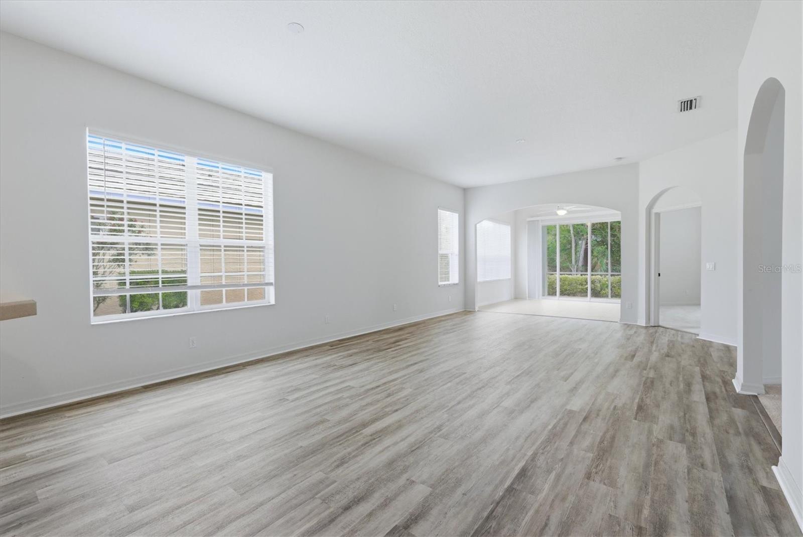 Image 11 of 52 For 1622 Monarch Drive 1622