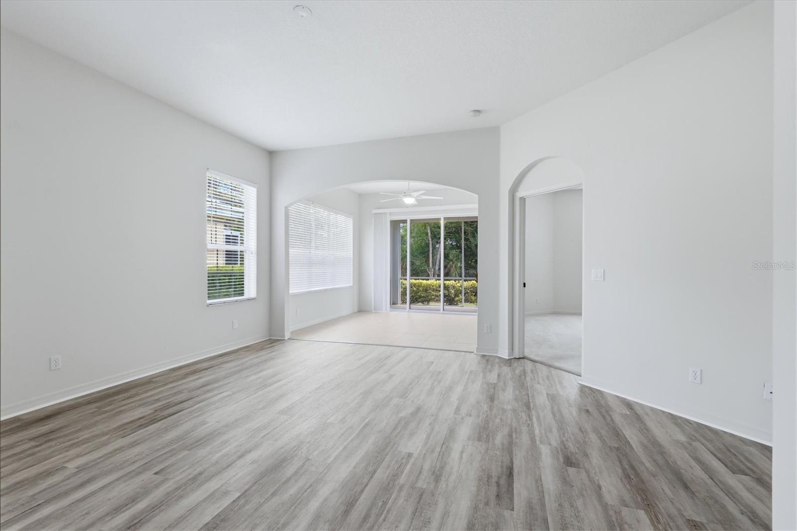 Image 21 of 52 For 1622 Monarch Drive 1622