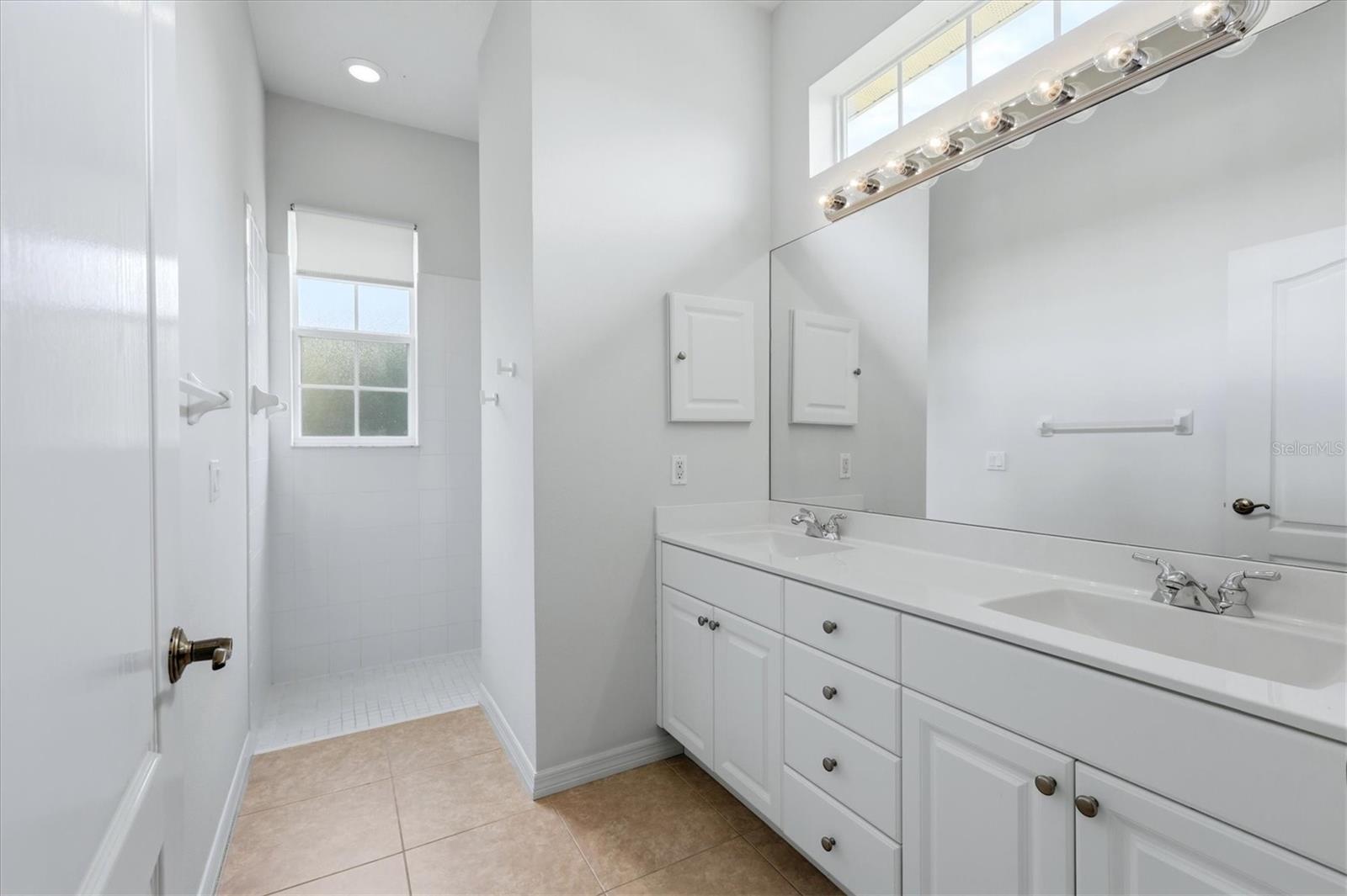 Image 24 of 52 For 1622 Monarch Drive 1622