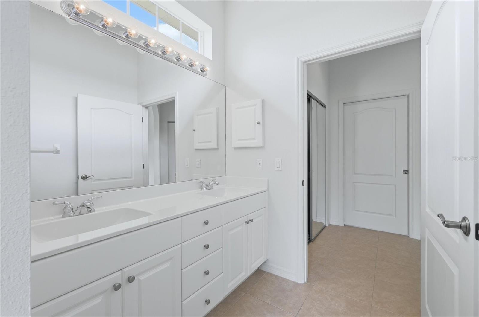 Image 25 of 52 For 1622 Monarch Drive 1622