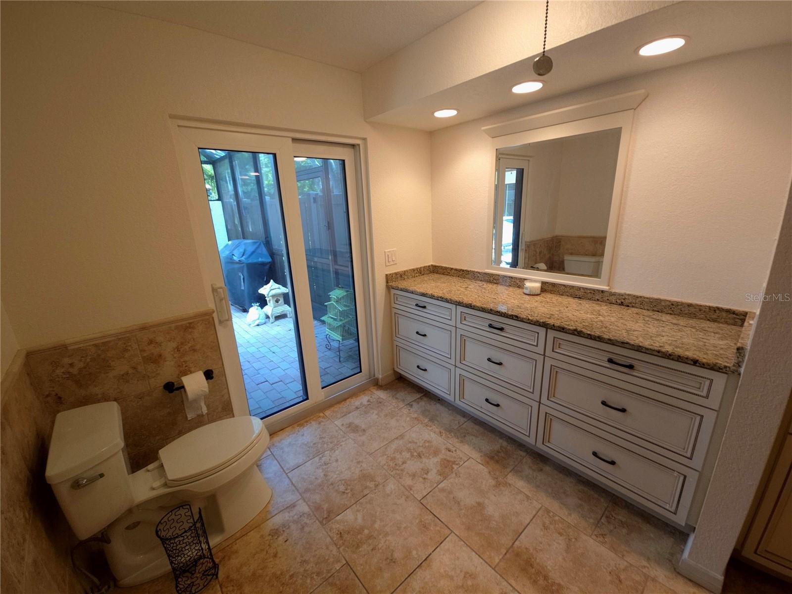 Image 27 of 50 For 3407 Falcon Pl