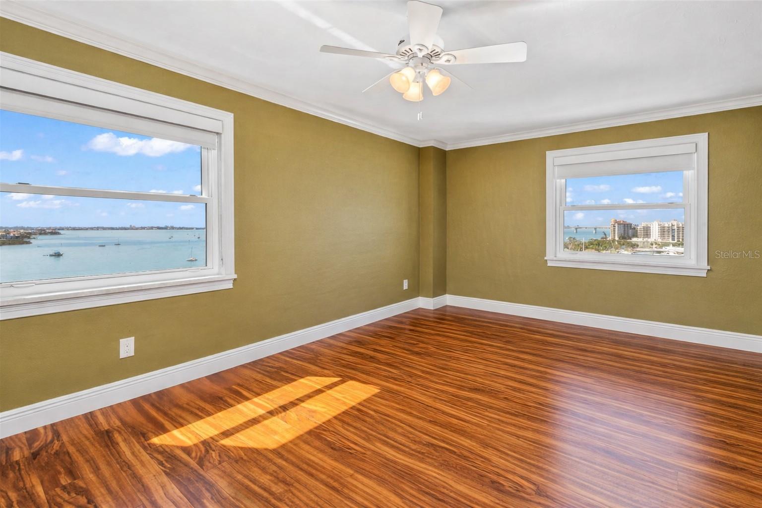 Image 11 of 18 For 435 Gulfstream Avenue 1103