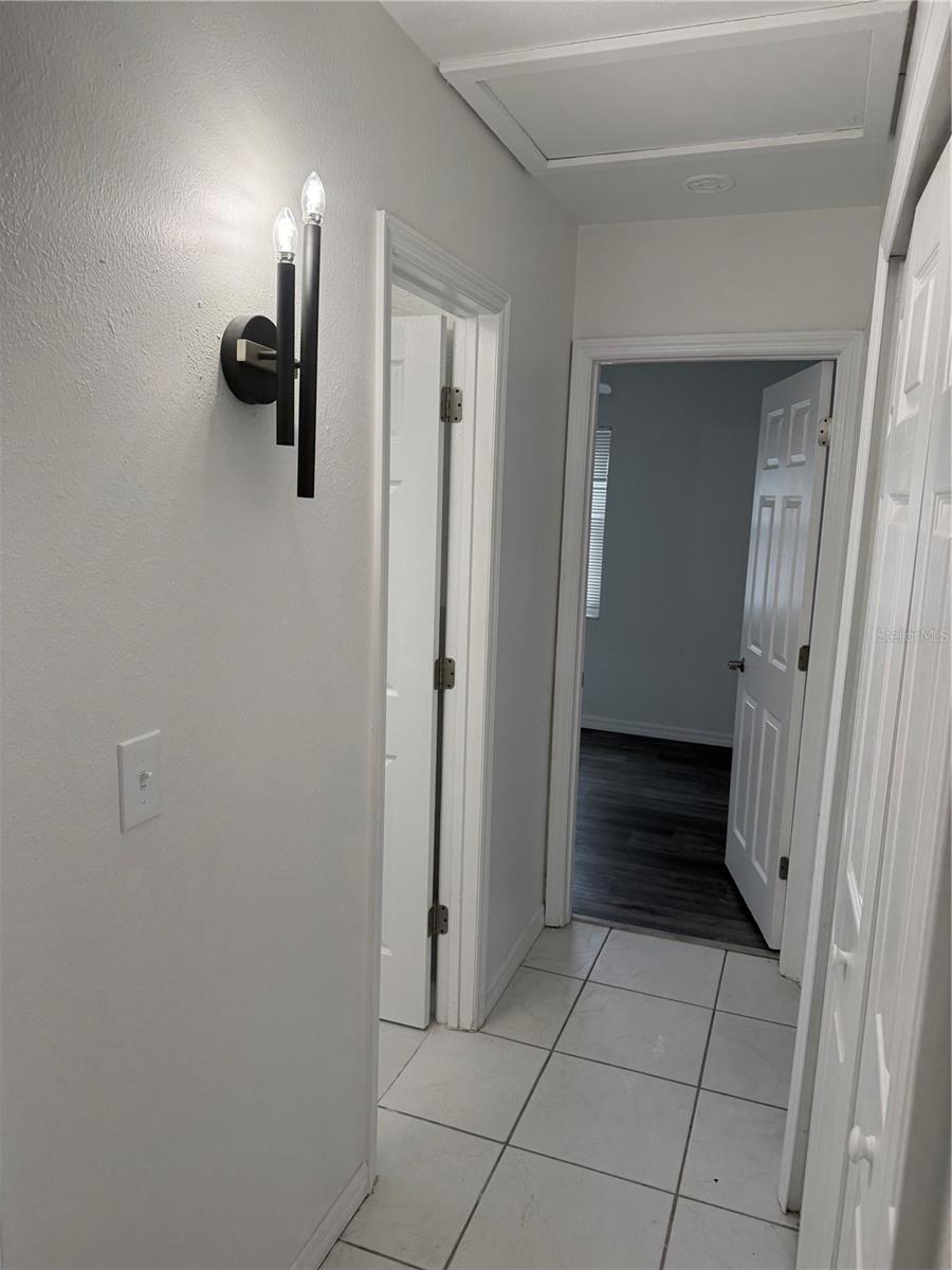 Image 17 of 29 For 2911 Pafko Drive