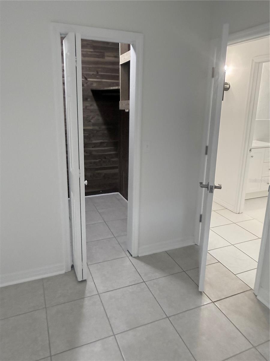 Image 25 of 29 For 2911 Pafko Drive