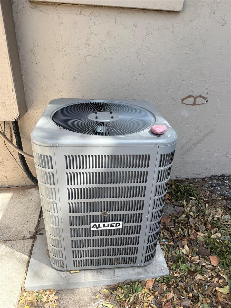 Image 26 of 29 For 2911 Pafko Drive