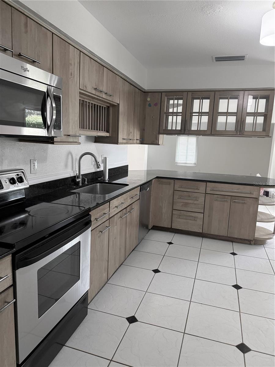 Image 6 of 29 For 2911 Pafko Drive