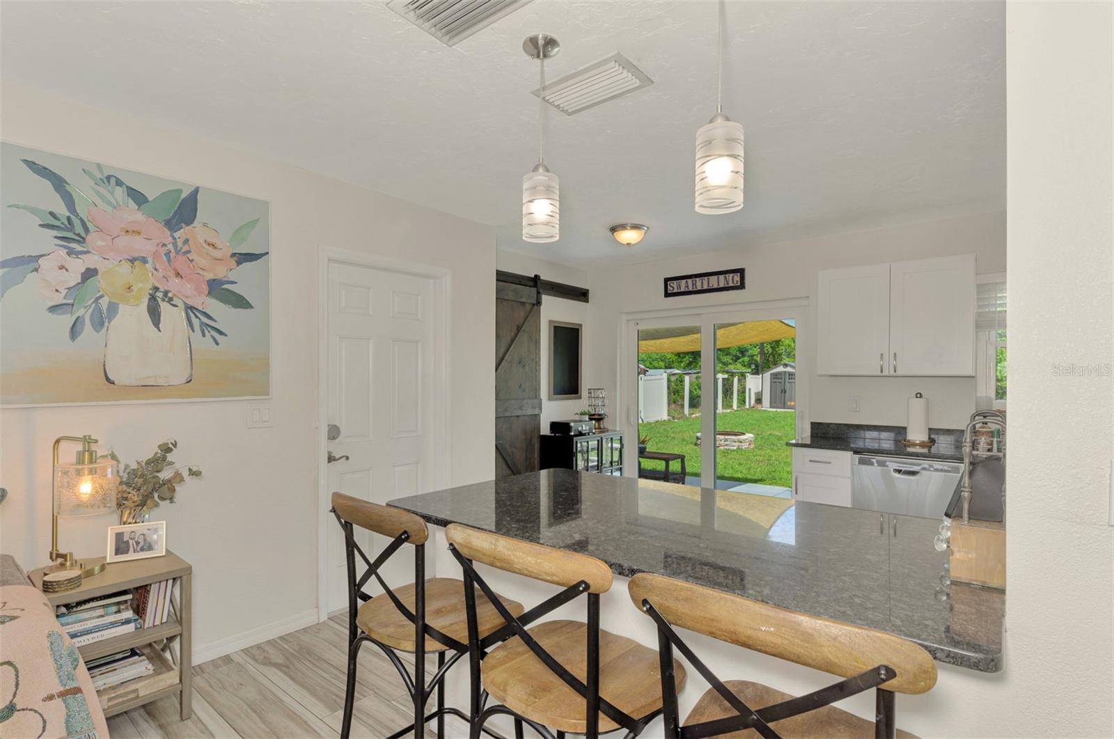 Image 19 of 56 For 5807 28th Avenue Drive E