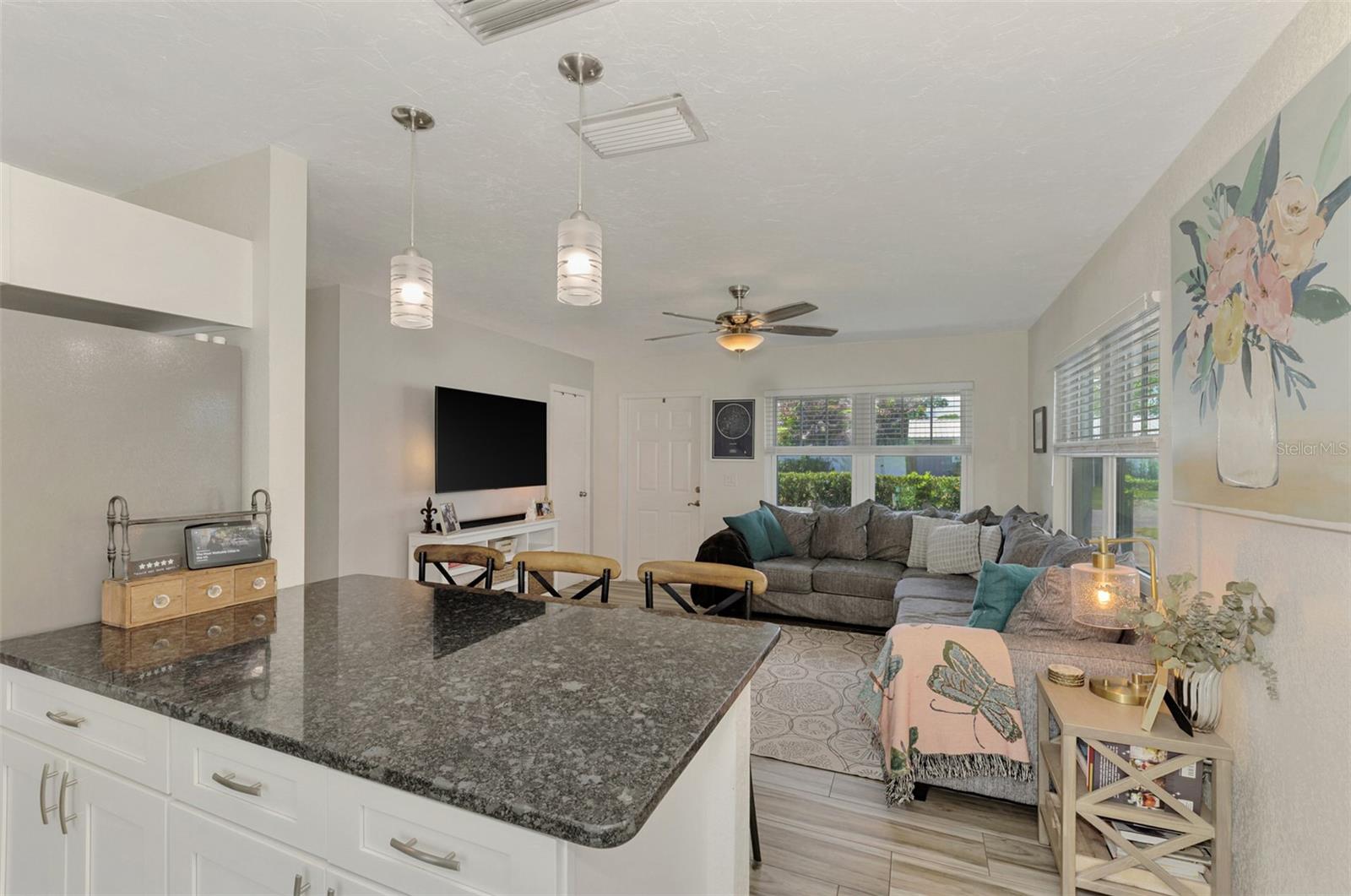 Image 28 of 56 For 5807 28th Avenue Drive E