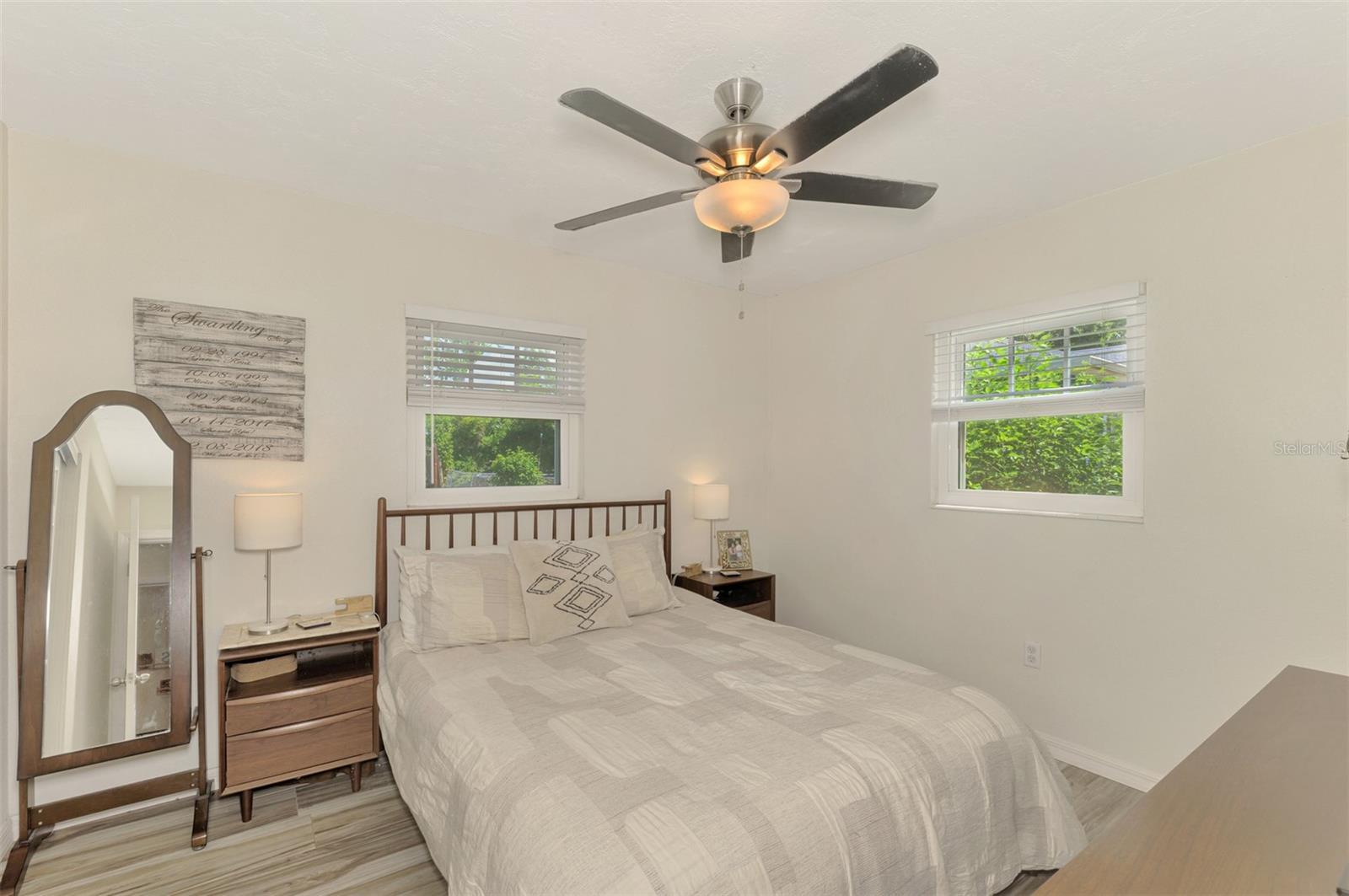 Image 30 of 56 For 5807 28th Avenue Drive E