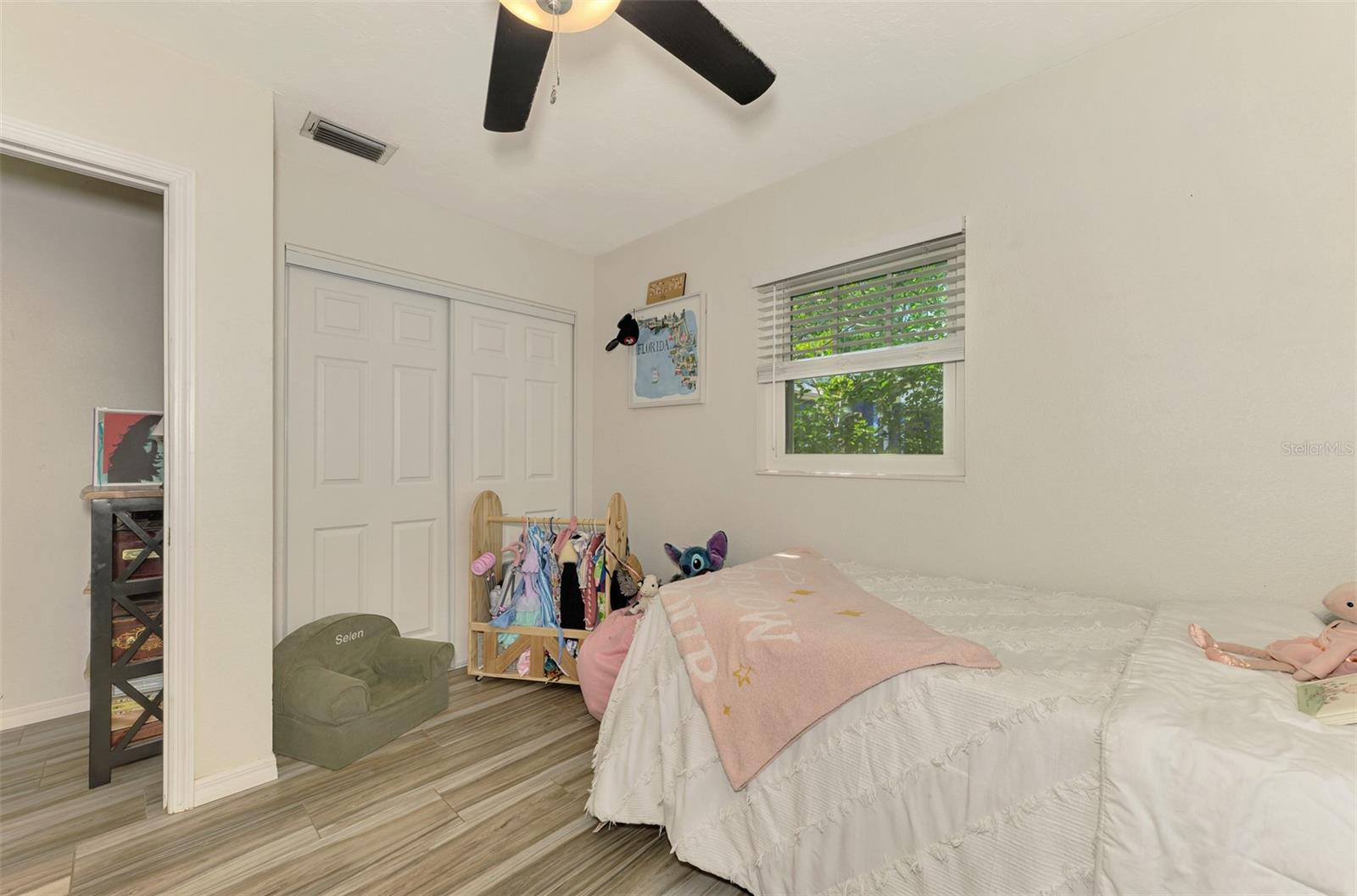 Image 38 of 56 For 5807 28th Avenue Drive E