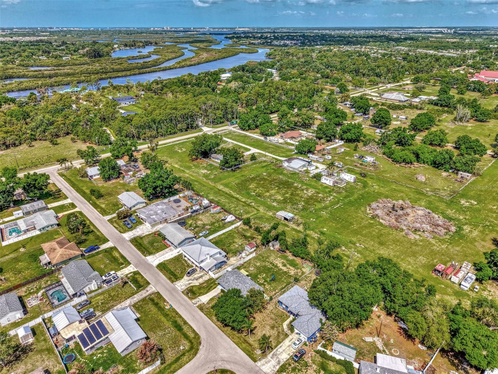 Image 9 of 56 For 5807 28th Avenue Drive E