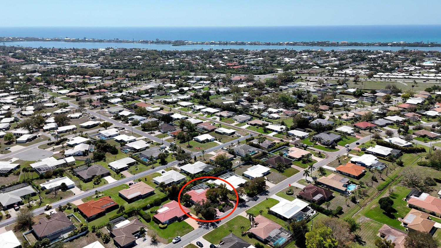 Image 4 of 37 For 216 Matisse Circle N