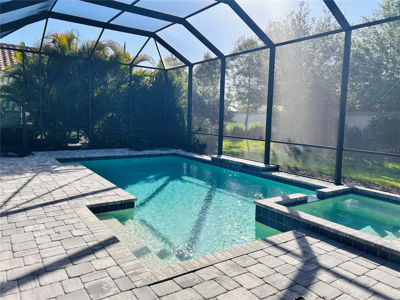 Image 15 of 33 For 208 Corelli Drive