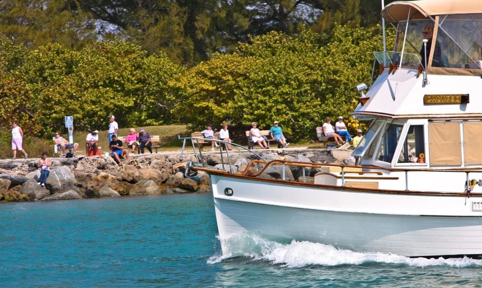 Image 23 of 33 For 208 Corelli Drive