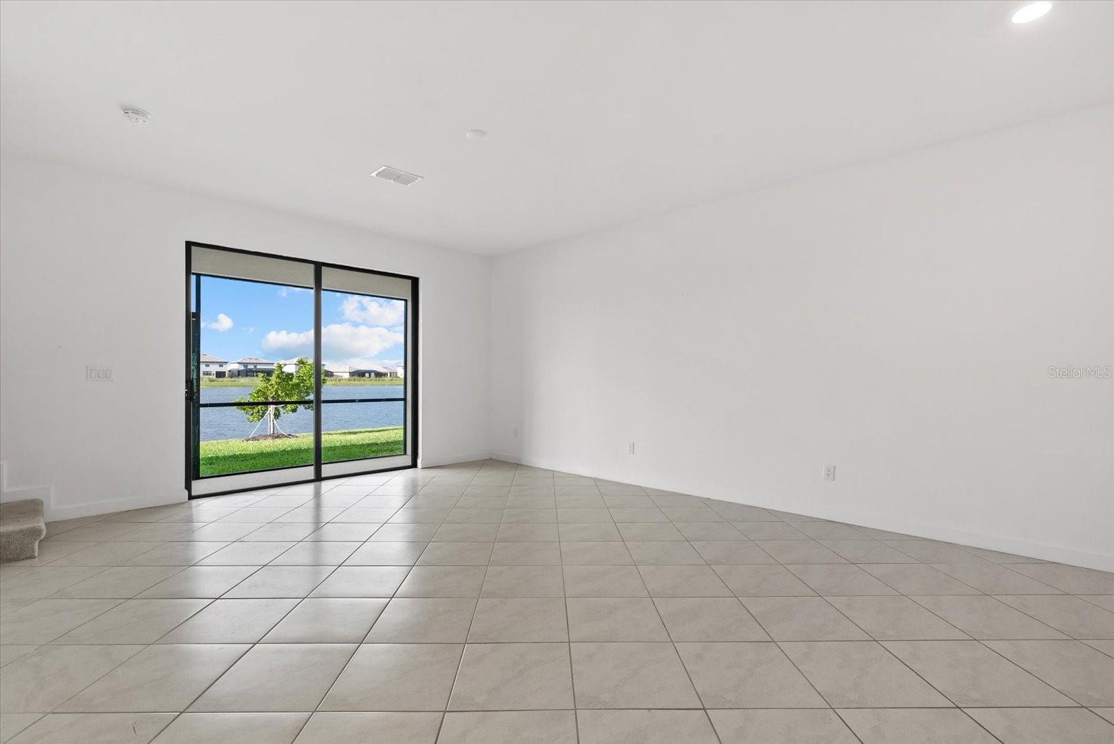 Image 15 of 48 For 15171 Sunny Day Drive