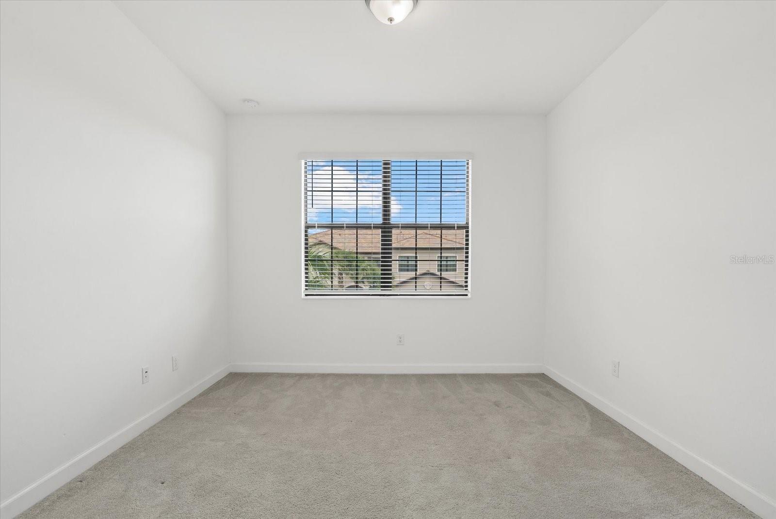 Image 17 of 48 For 15171 Sunny Day Drive