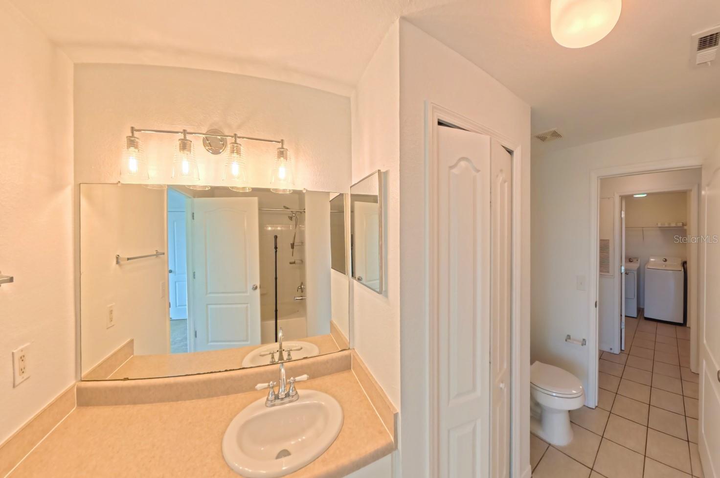 Image 16 of 47 For 4170 Central Sarasota Pkwy 426