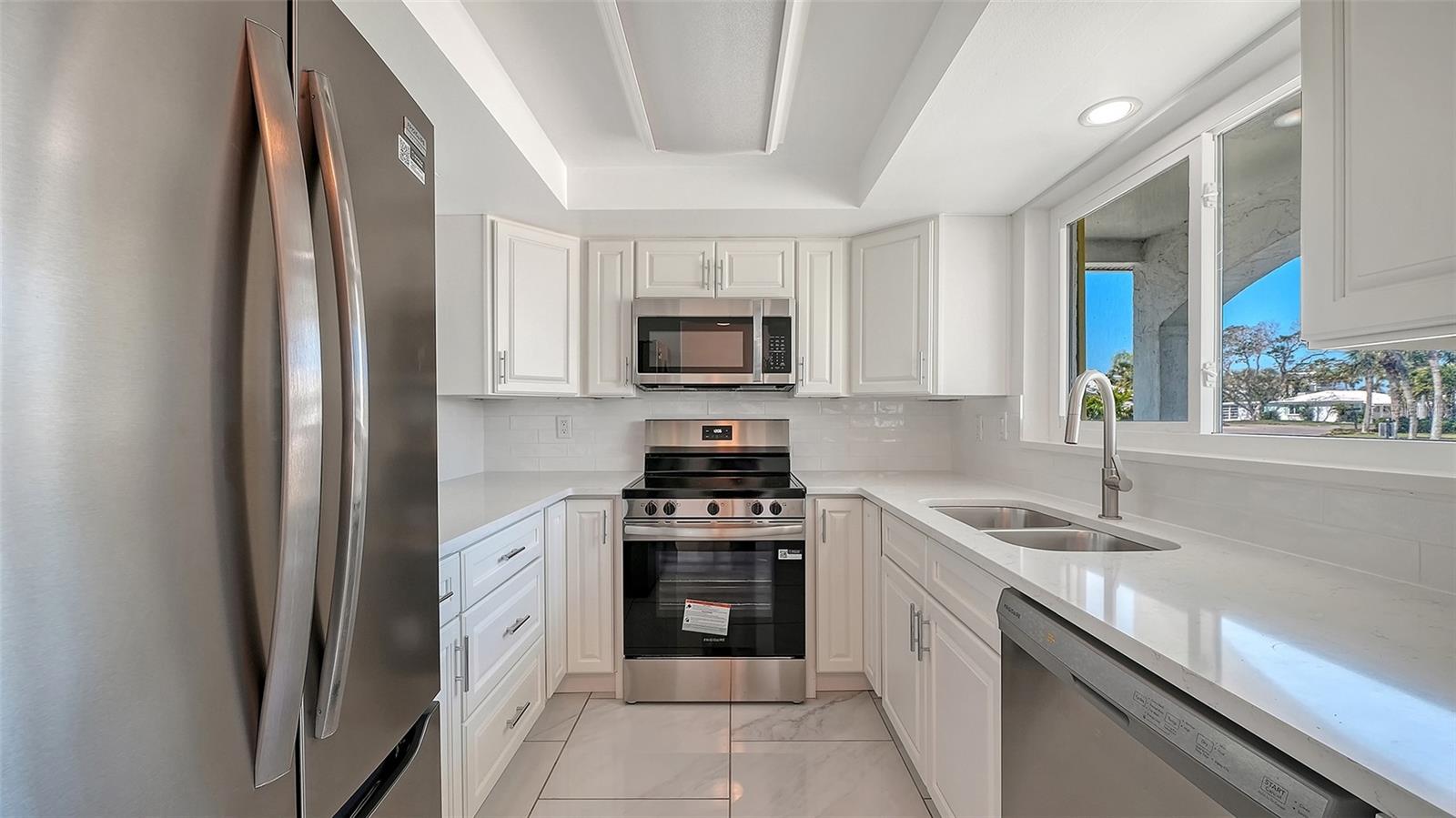 Image 10 of 72 For 554 Spanish Drive S