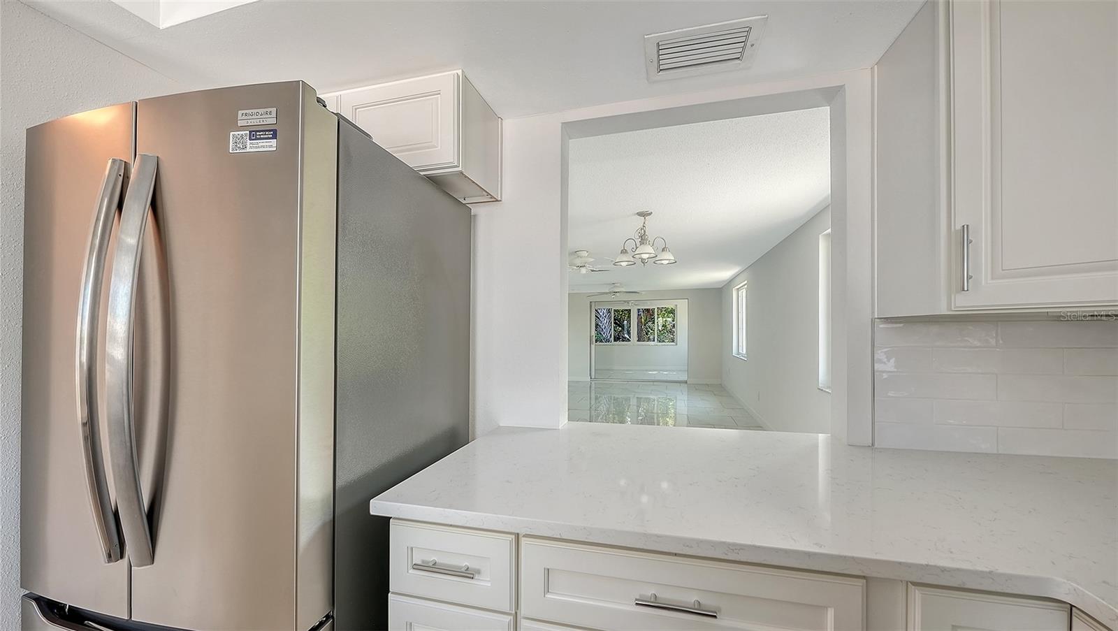 Image 13 of 72 For 554 Spanish Drive S