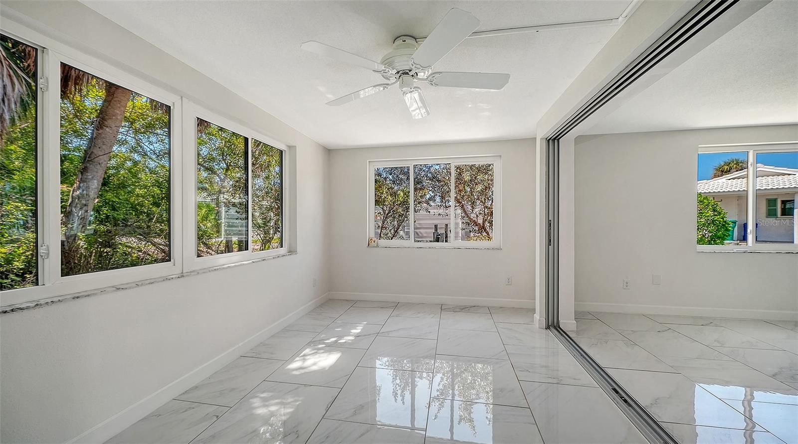 Image 30 of 72 For 554 Spanish Drive S