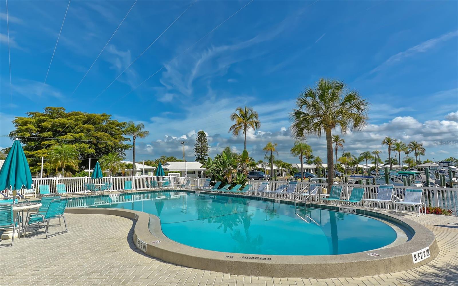 Image 42 of 72 For 554 Spanish Drive S