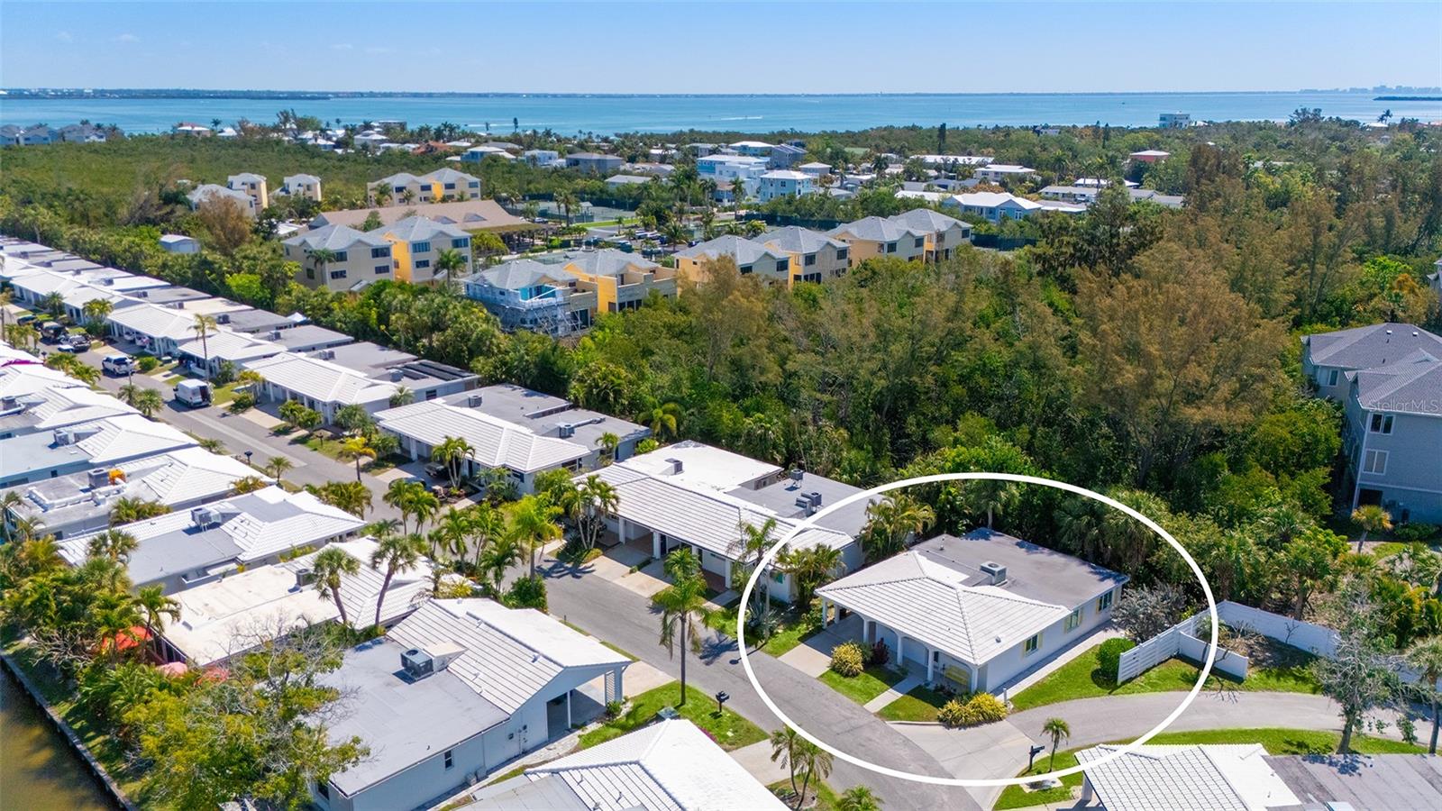 Image 5 of 72 For 554 Spanish Drive S