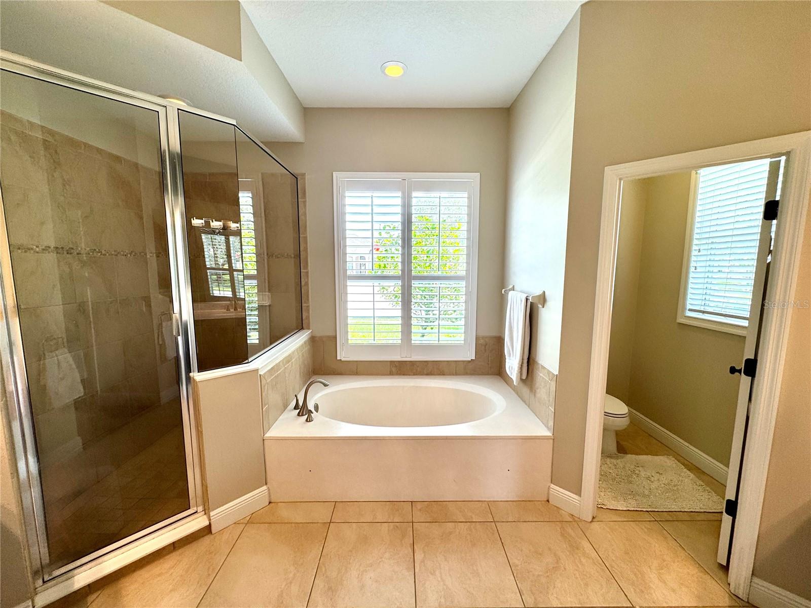 Image 43 of 62 For 1539 Ormond Terrace