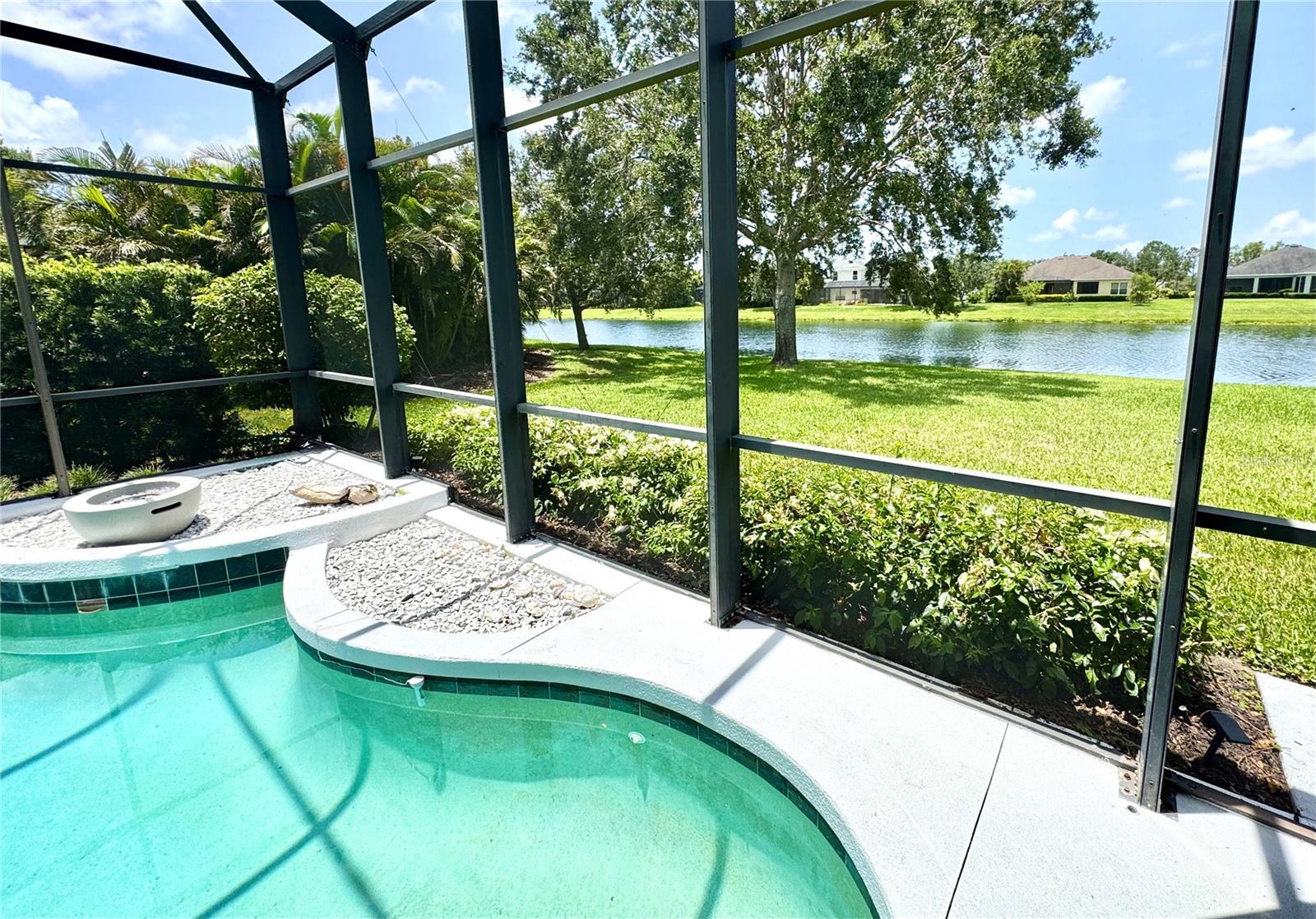 Image 7 of 62 For 1539 Ormond Terrace