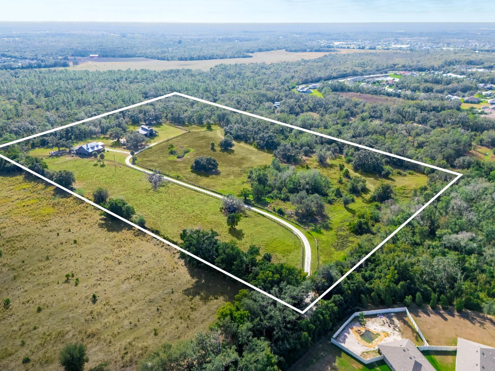 Image 2 of 4 For 2405 Rye Road