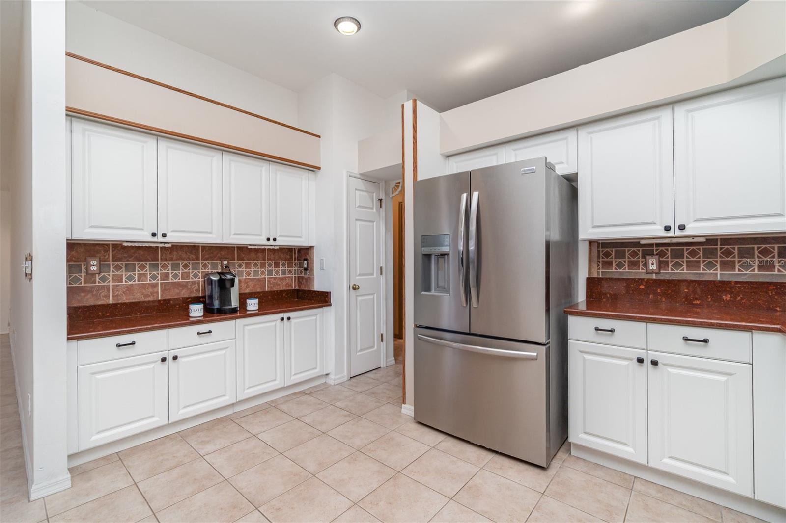 Image 11 of 34 For 2725 28th Place