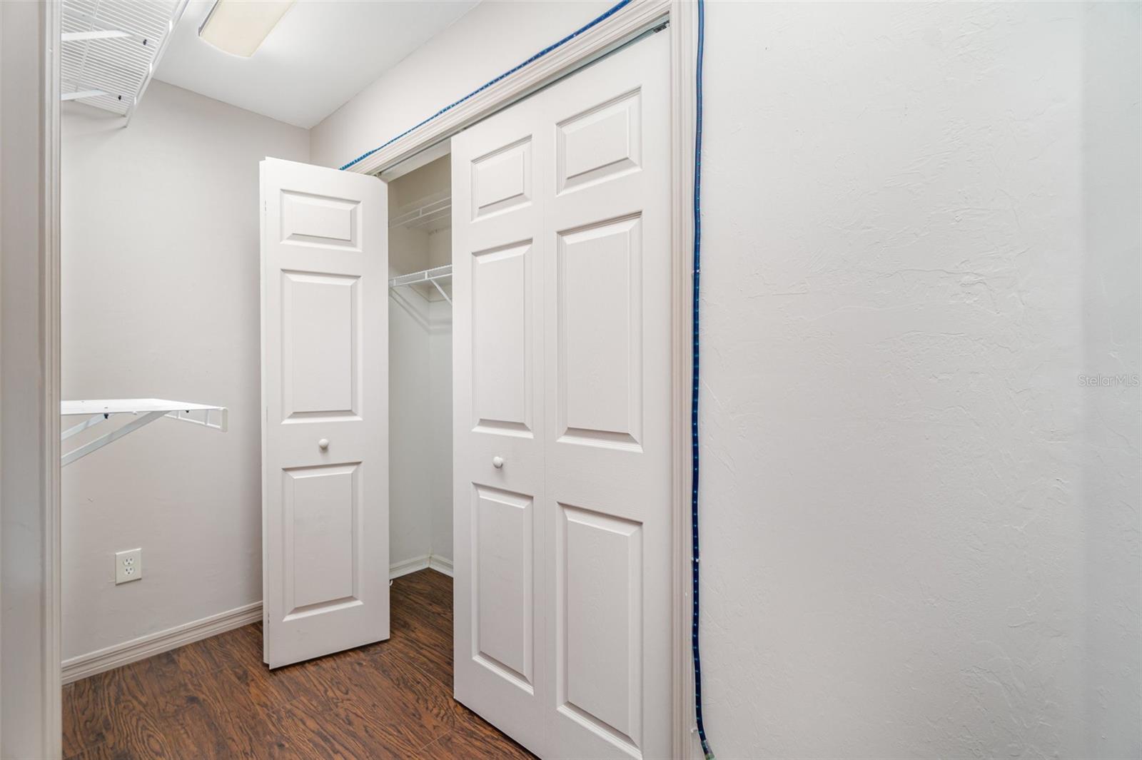 Image 21 of 34 For 2725 28th Place