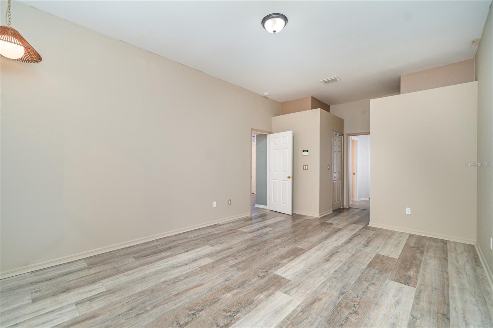 Image 26 of 34 For 2725 28th Place