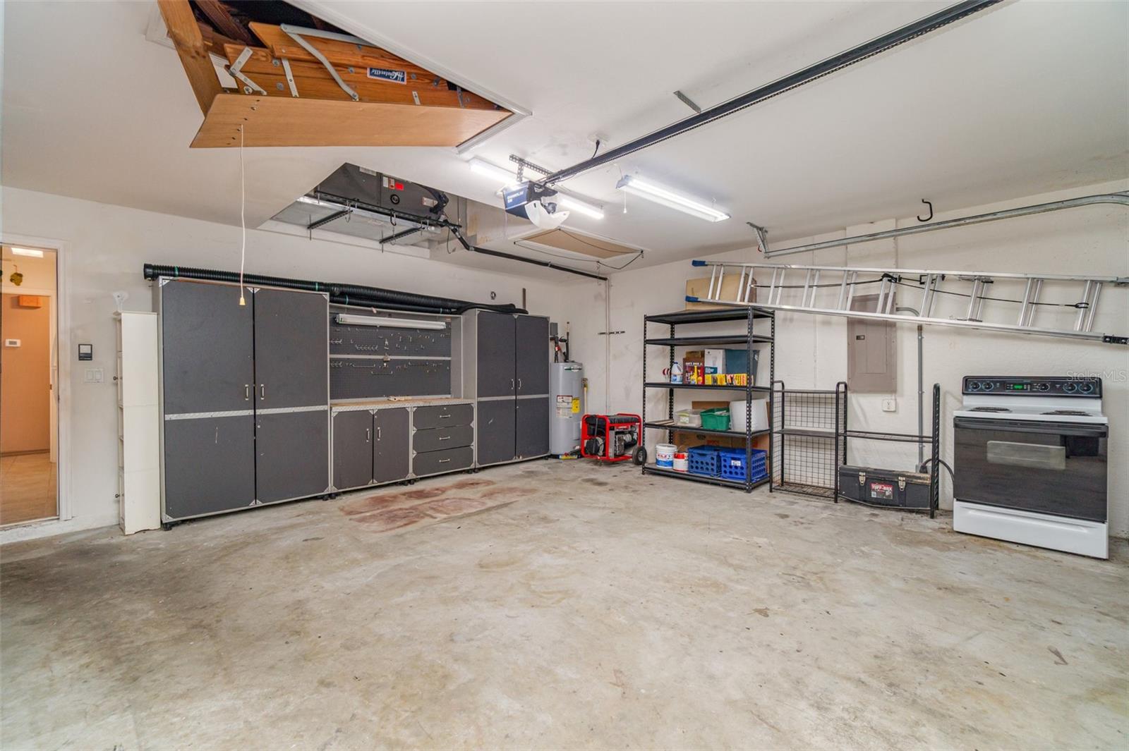 Image 30 of 34 For 2725 28th Place